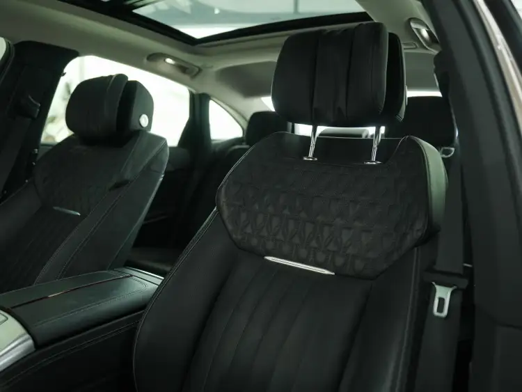 Top 6 Chinese Cars to Buy in UAE for 2025