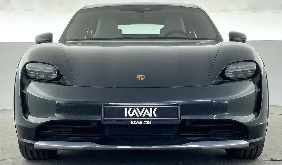 بورش تايكان 2022