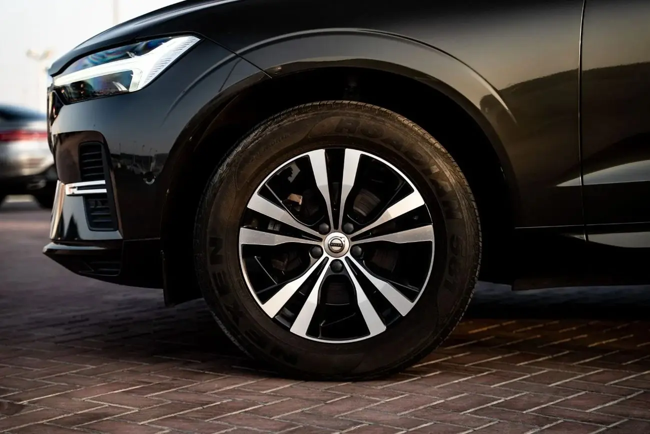 فولفو XC 60 2022 2L
