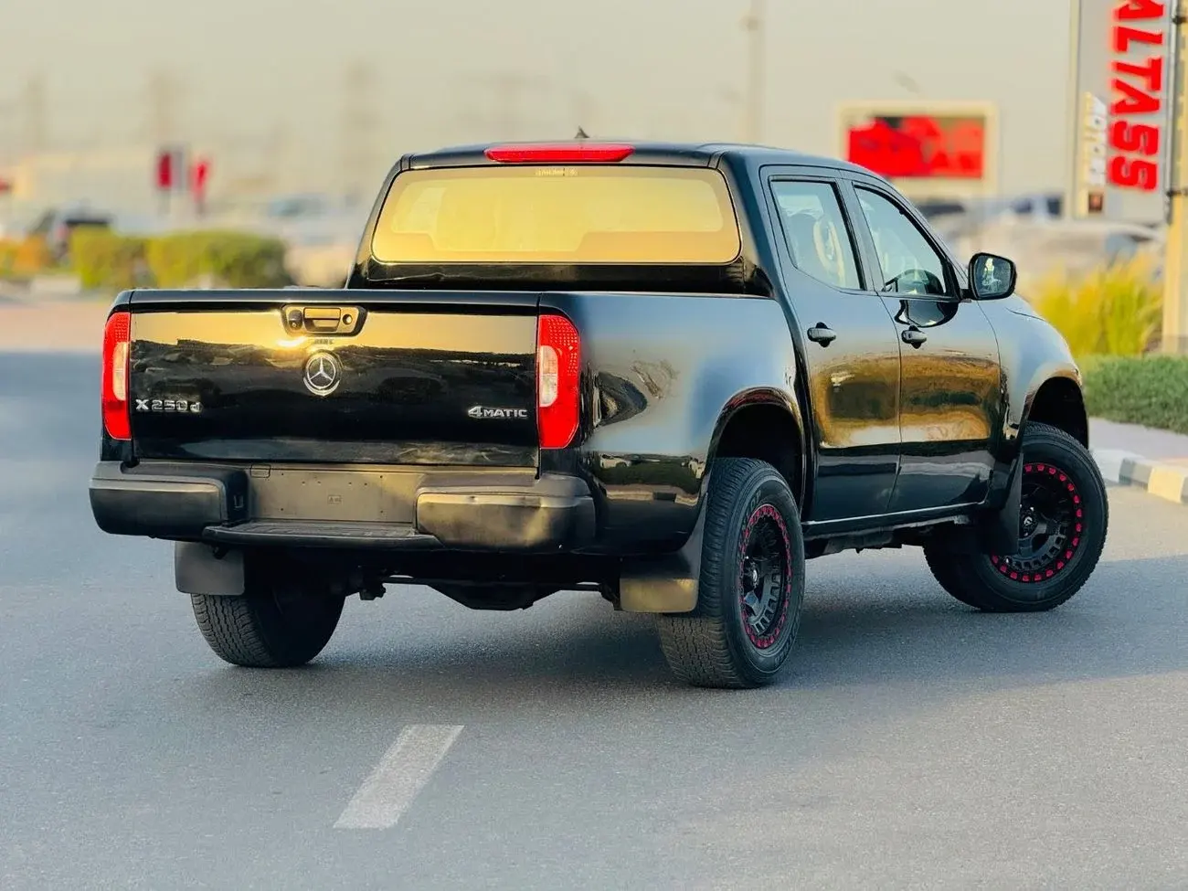 Mercedes Benz X Class 2018 2.3L