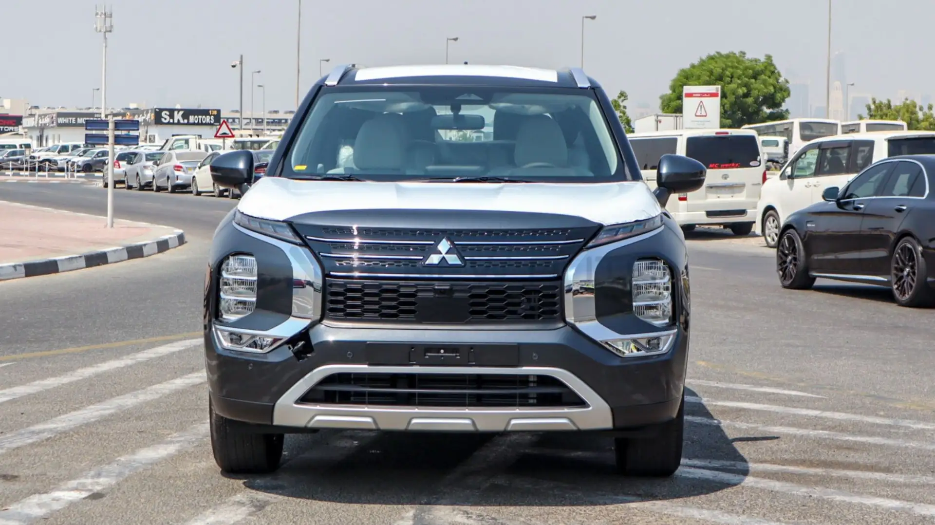 Mitsubishi Outlander 2025