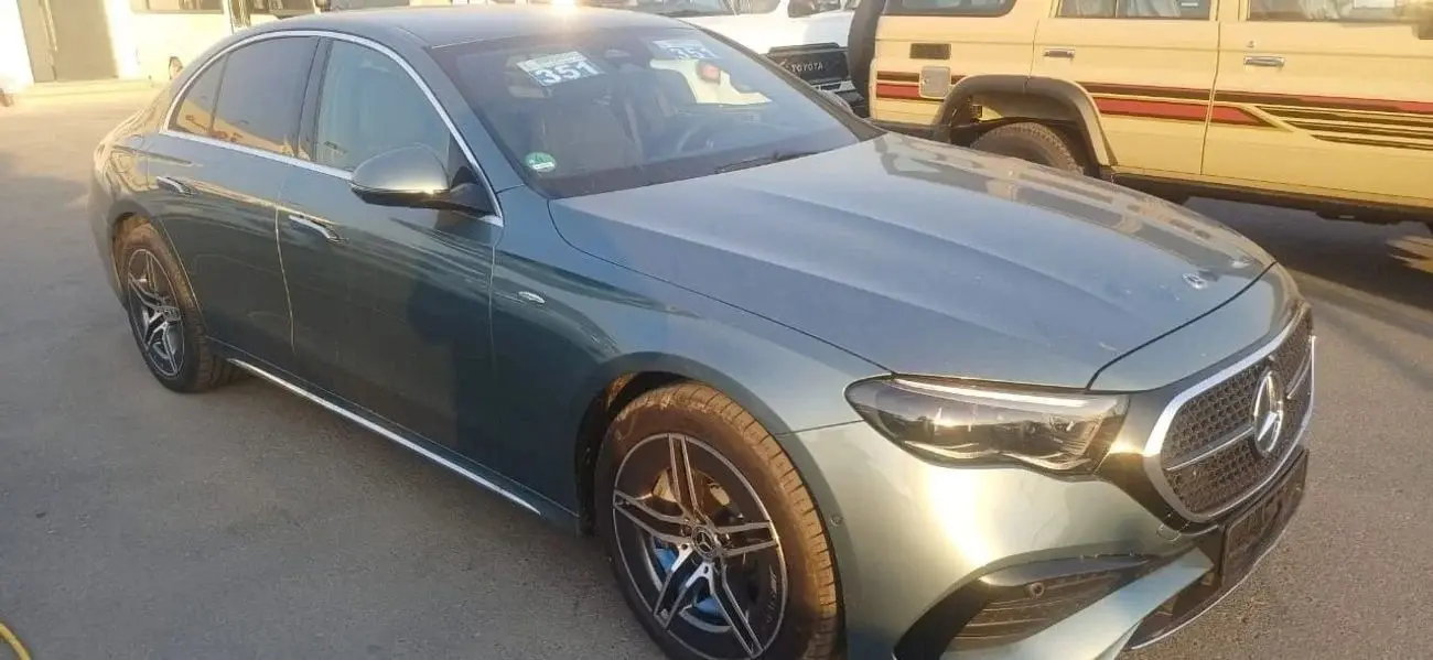 مرسيدس بنز E Class 2025 3L