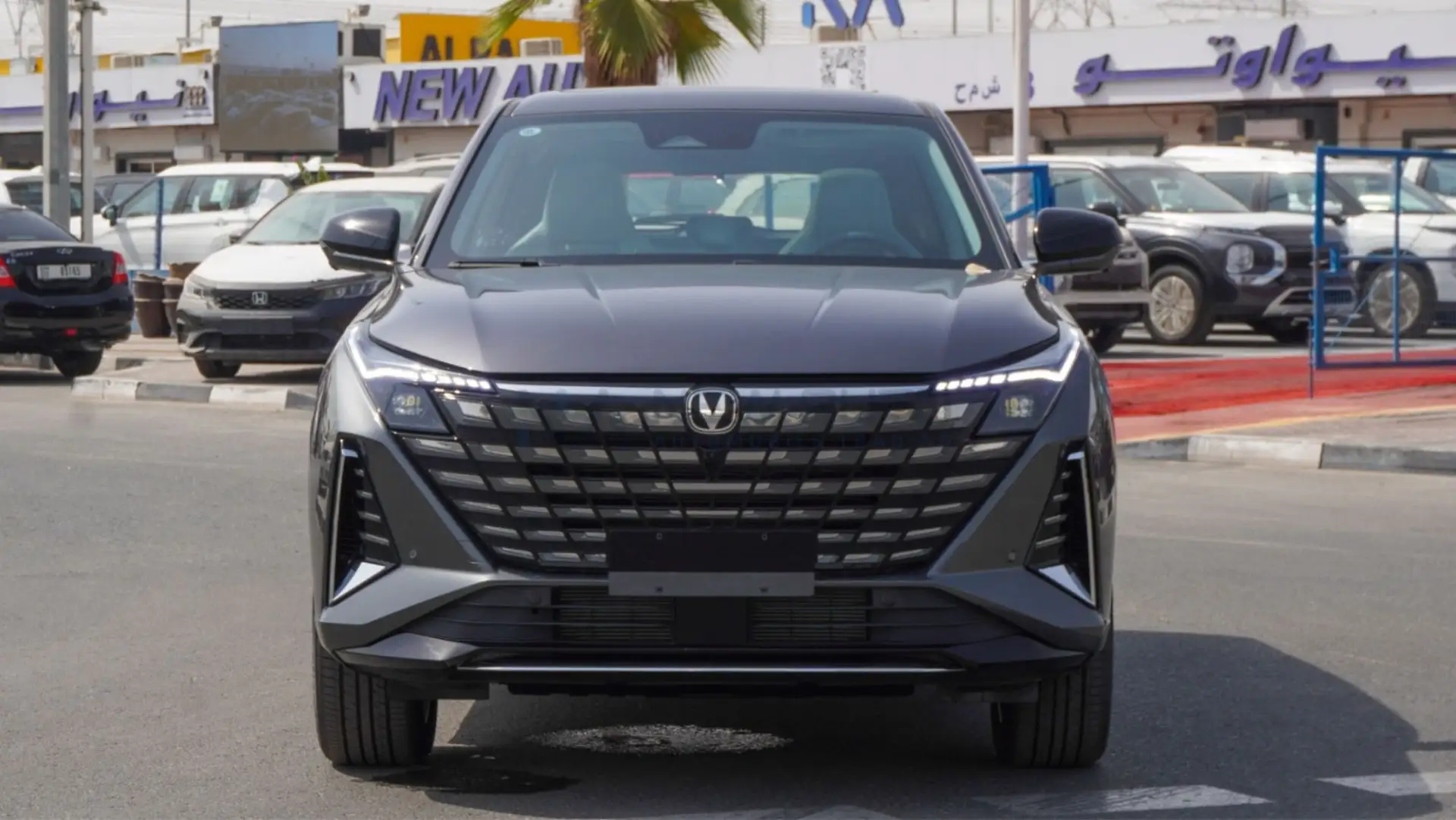 شانجان UNI-V 2025