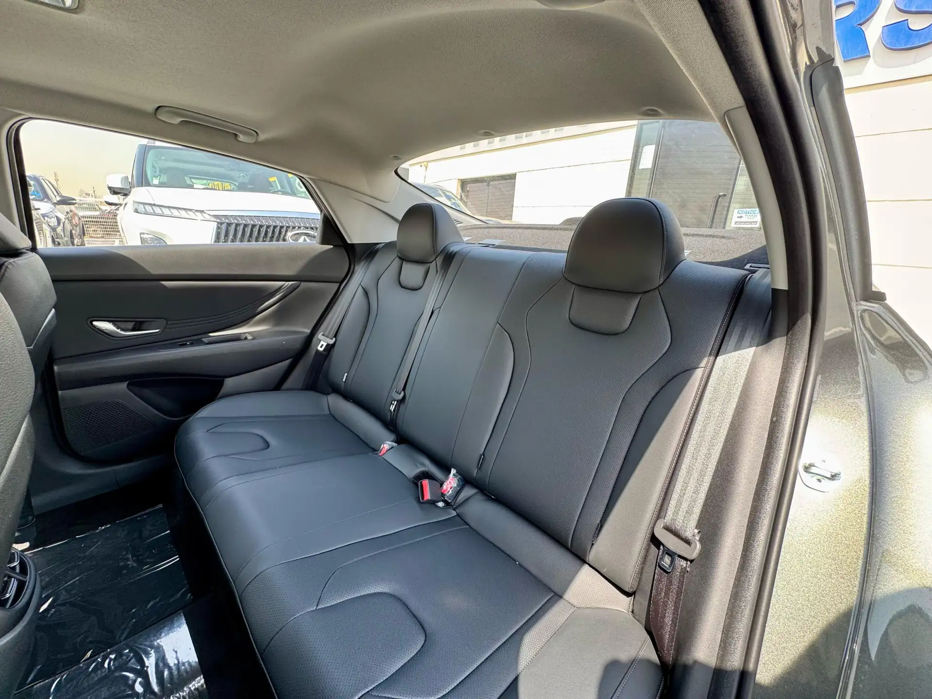 هيونداي إلانترا 2025 1.5L