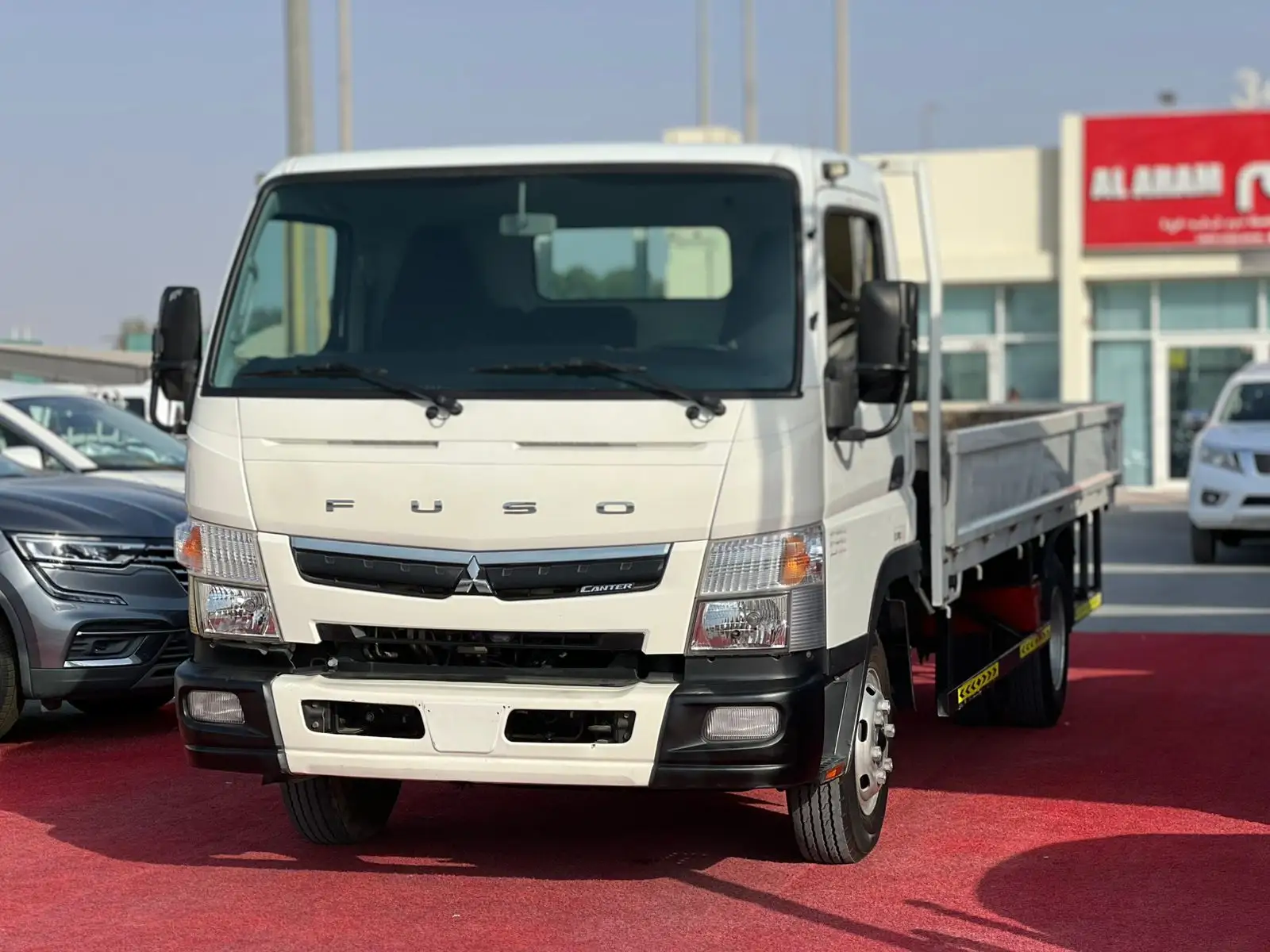 Mitsubishi Canter 2020