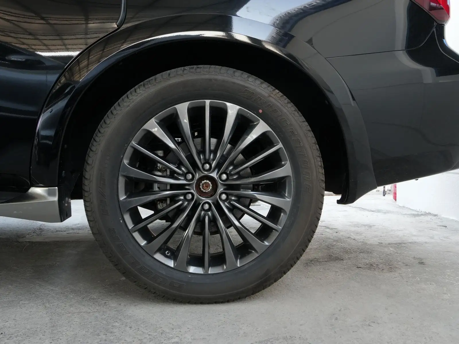 Infiniti QX80 2024