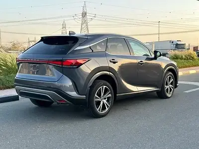 Lexus RX 2025