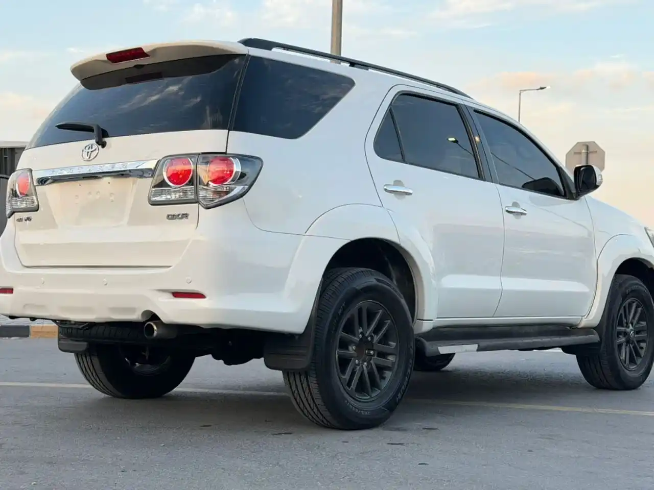 تويوتا فورتونر 2015 2.7L