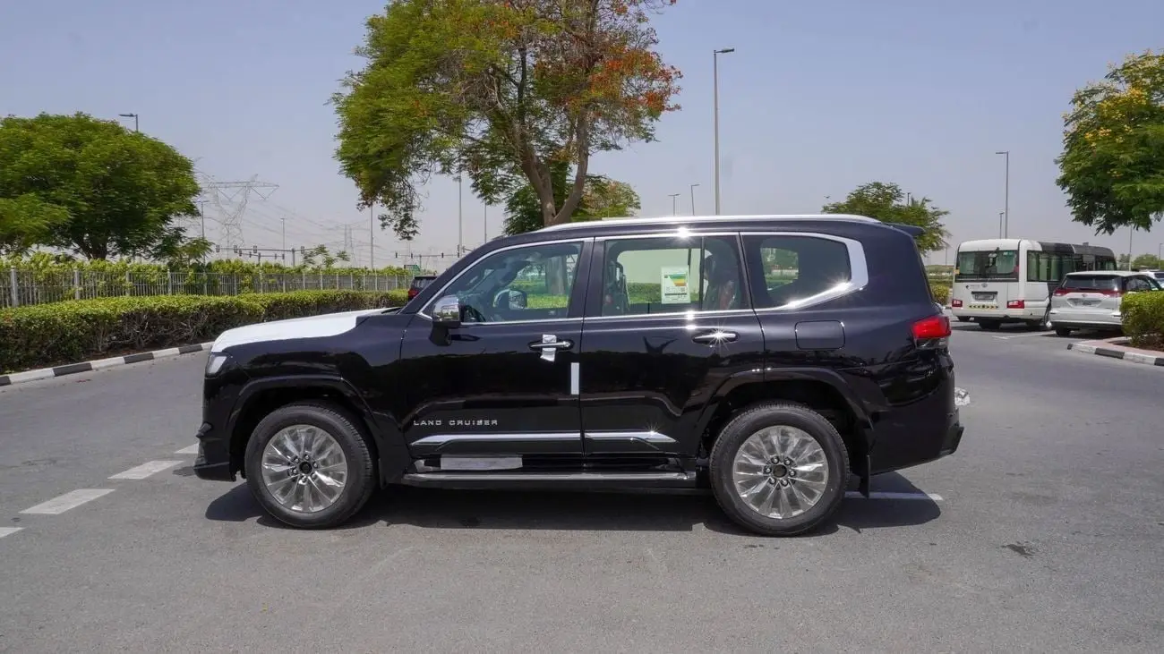 تويوتا لاند كروزر 2025 3.3L
