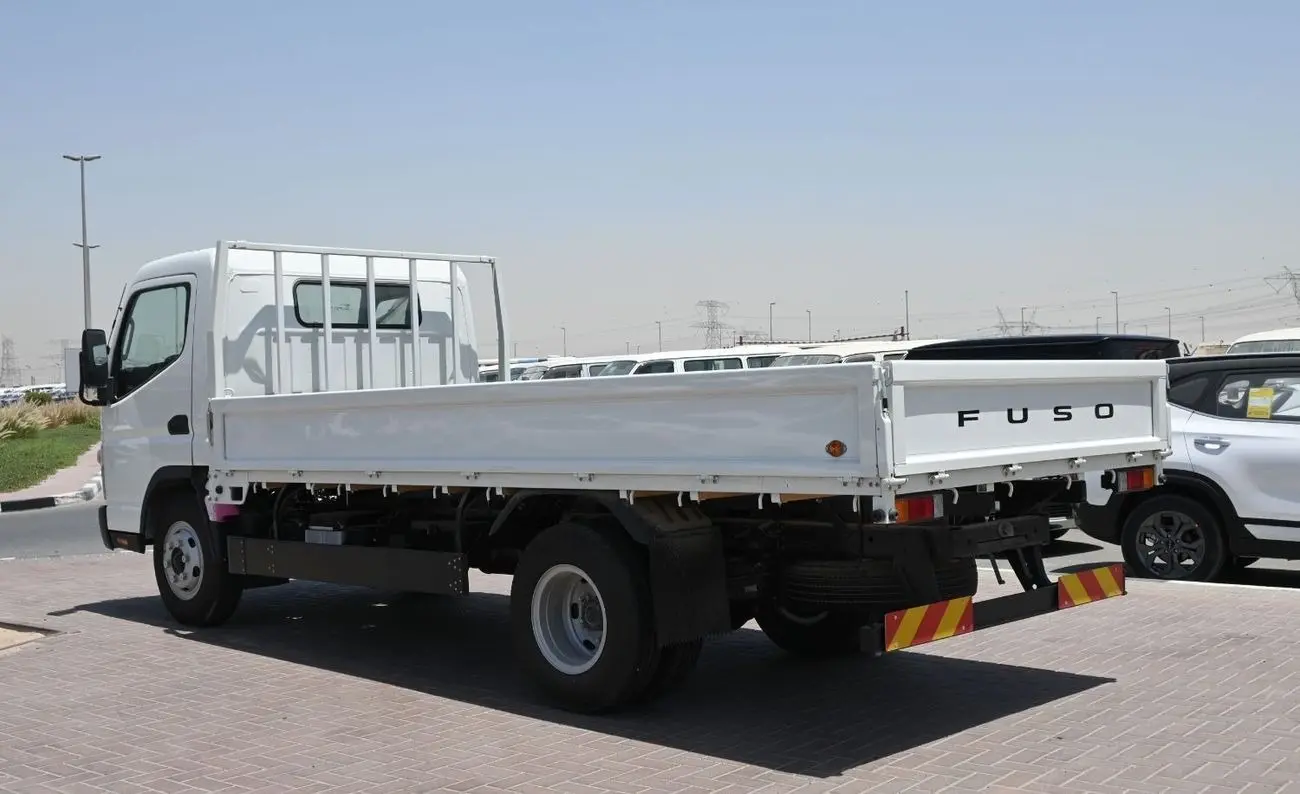 ميتسوبيشي كانتر 2024 4.2L