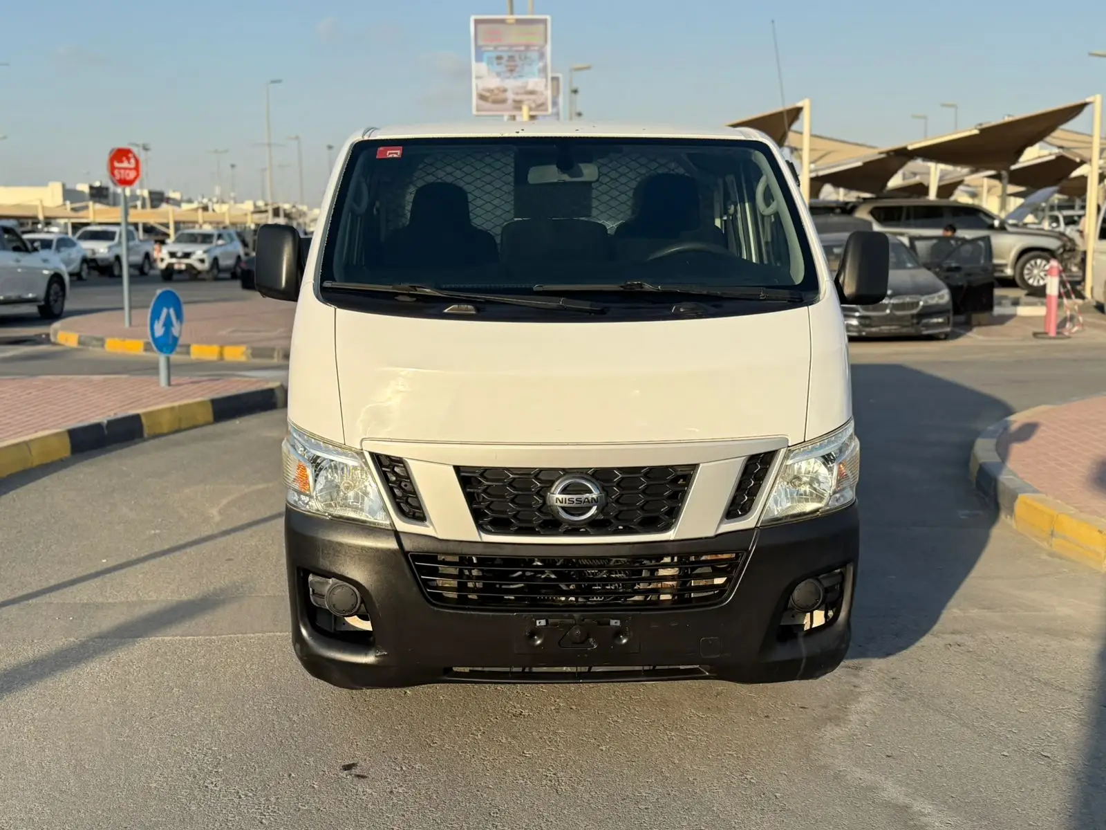 Nissan Urvan 2016