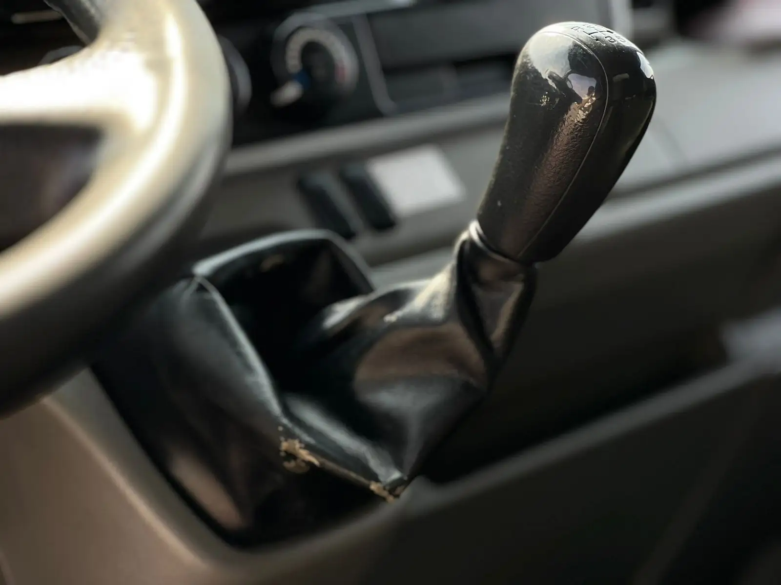 ميتسوبيشي كانتر 2020