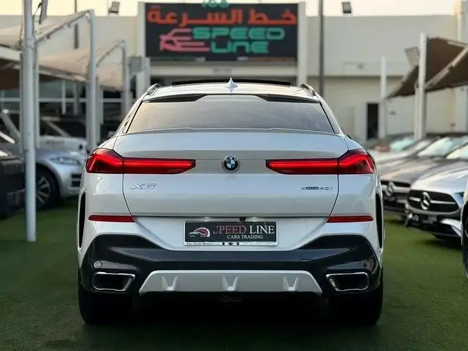 BMW X6 2022 4.4L