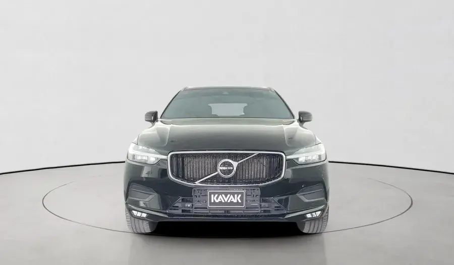 فولفو XC 60 2021