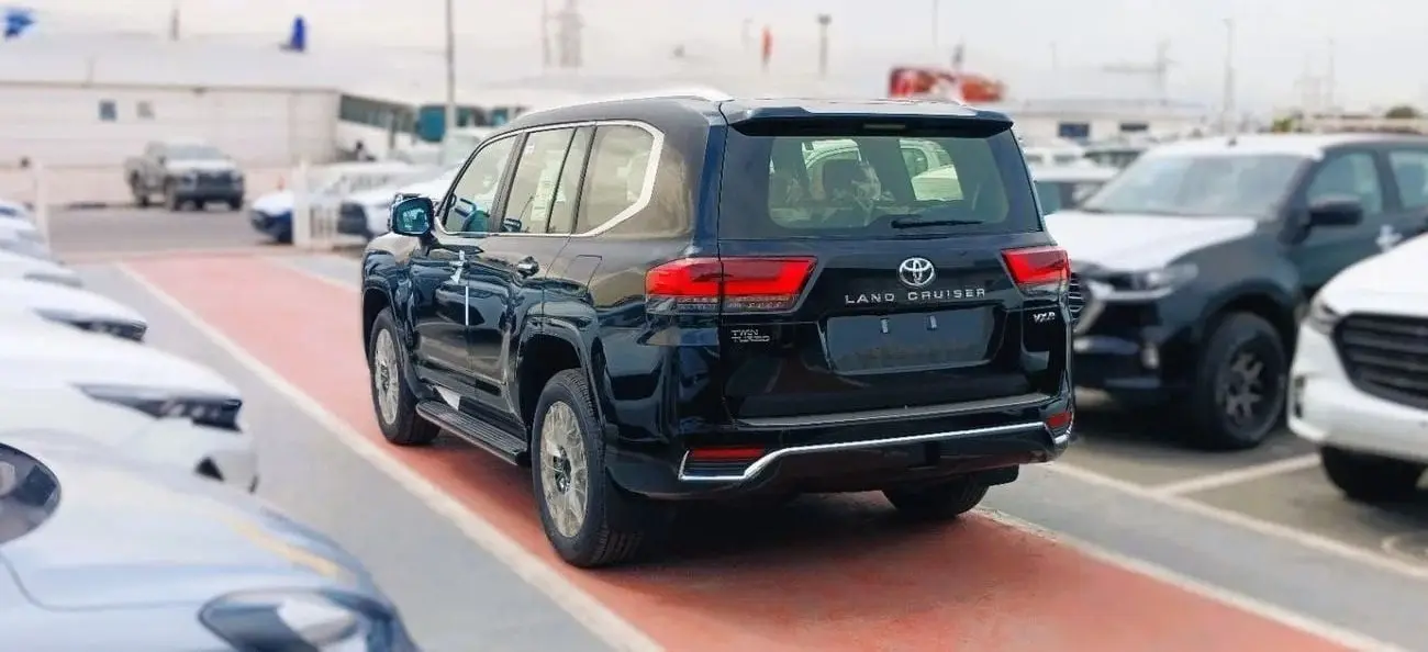 تويوتا لاند كروزر 2024 3.5L