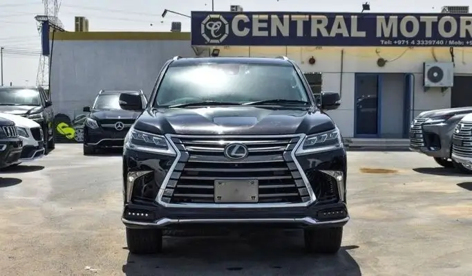 Lexus LX 2017 5.7L