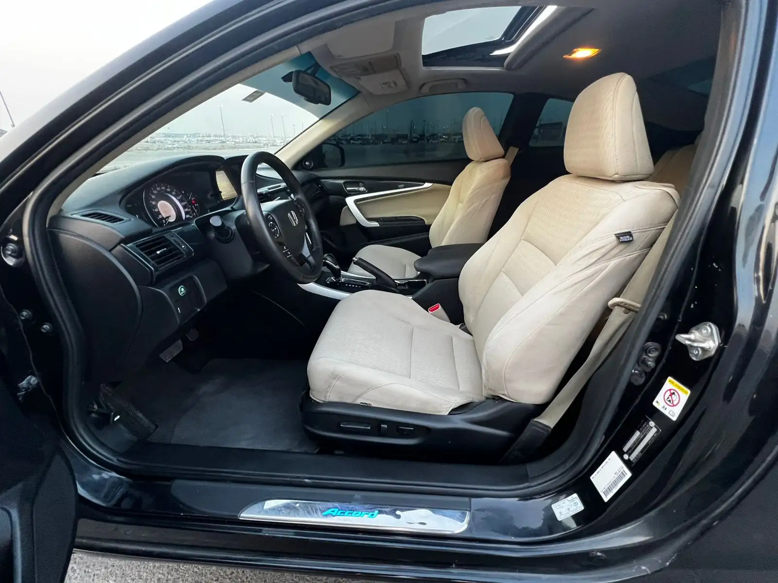 Honda Accord 2015 0.8L