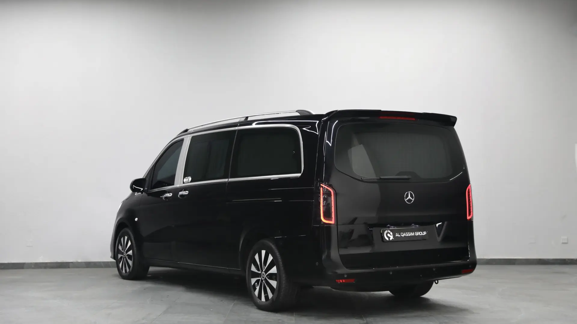 مرسيدس بنز V Class 2023 2L