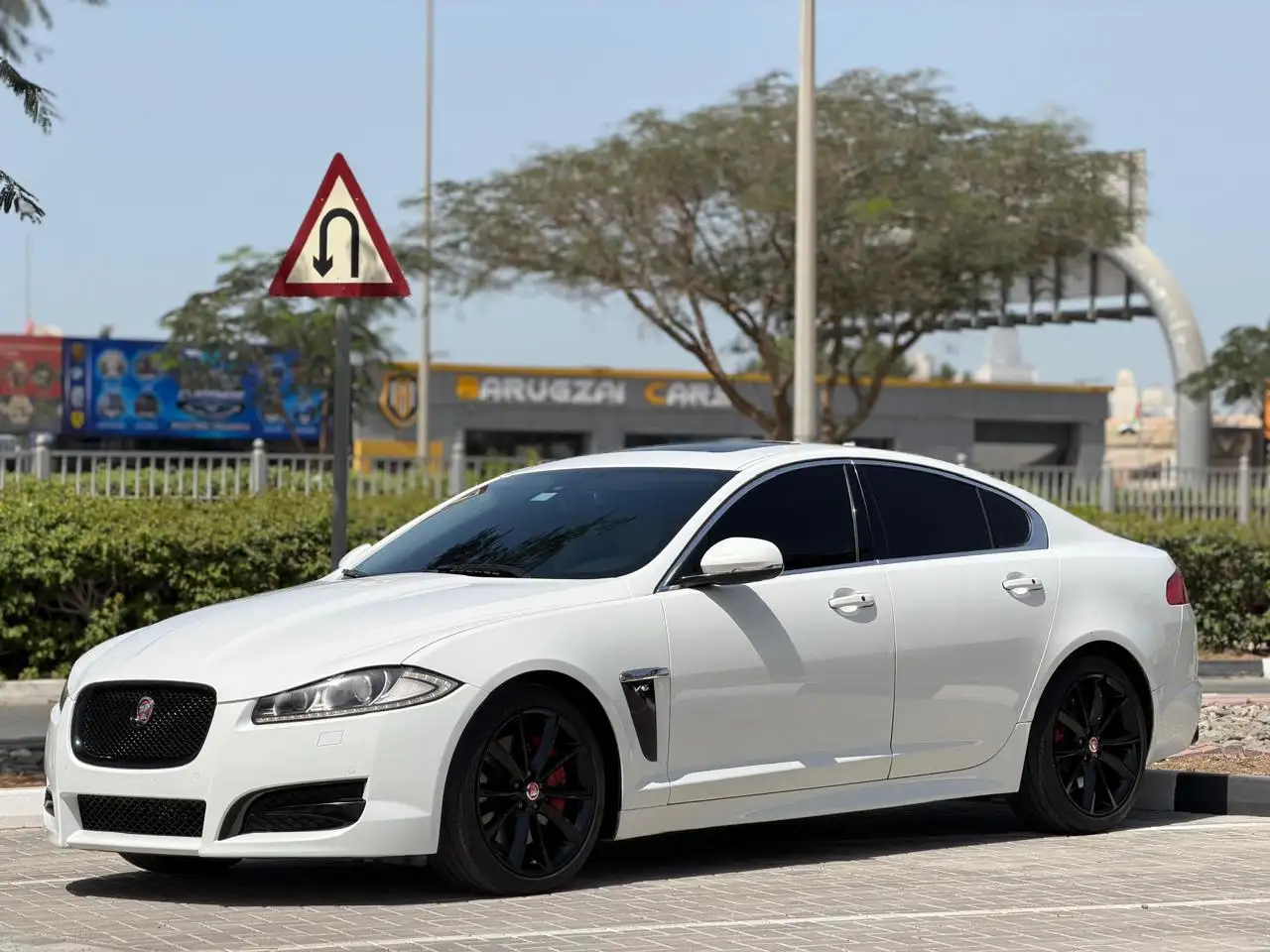 جاكوار XF 2015 3L