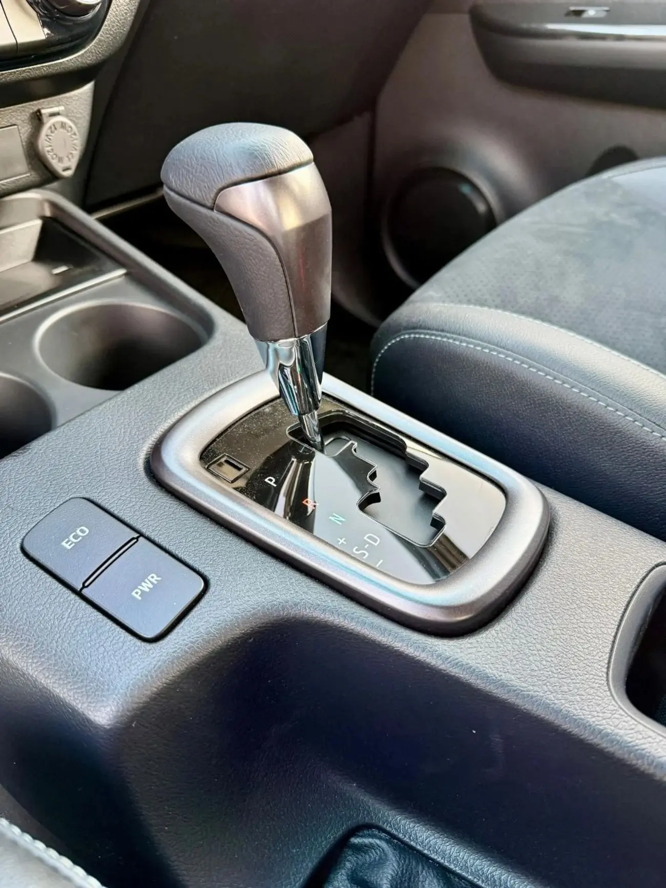 تويوتا هيلوكس 2025 2.8L