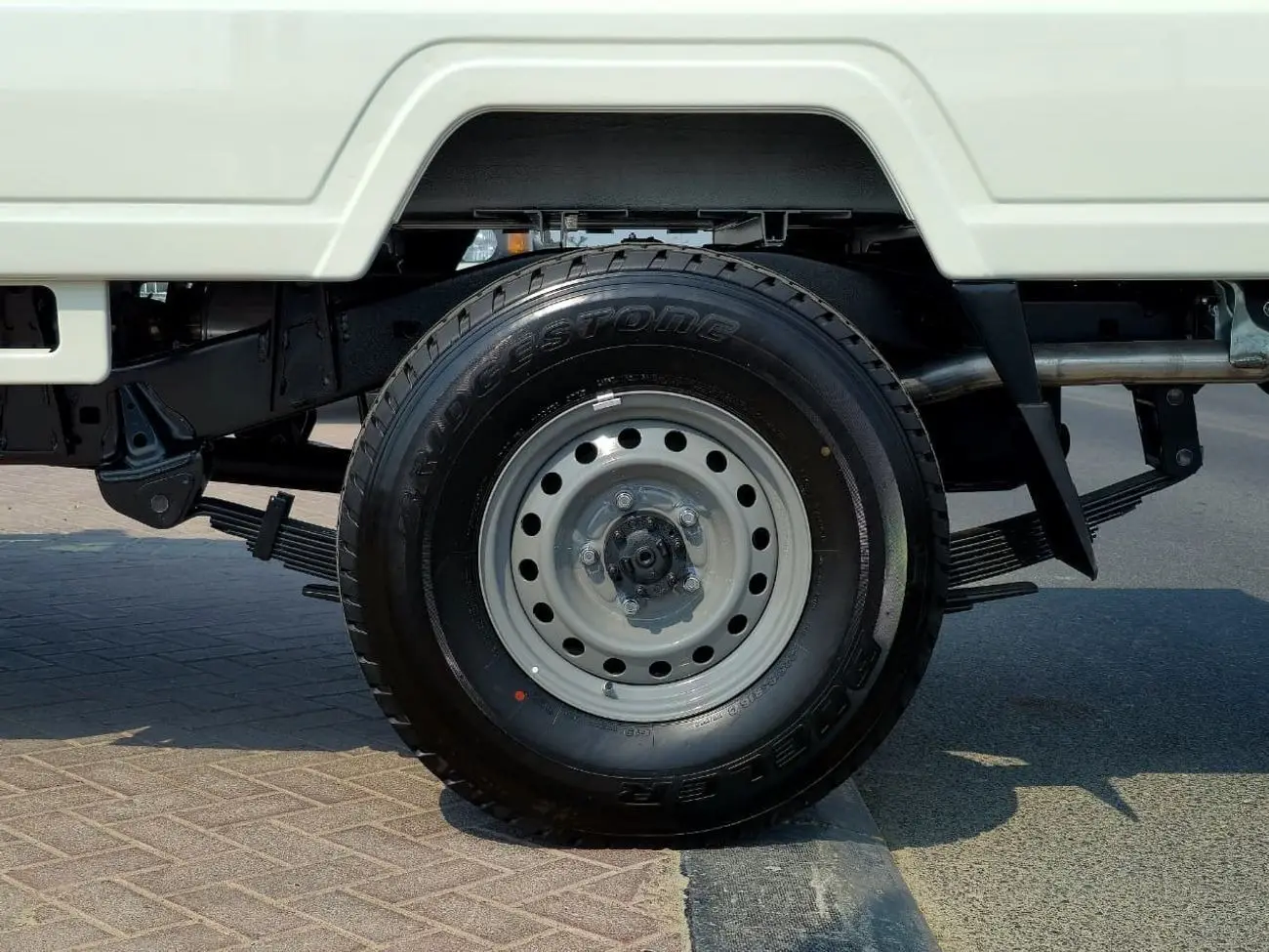 تويوتا لاند كروزر 70 2025 2.8L