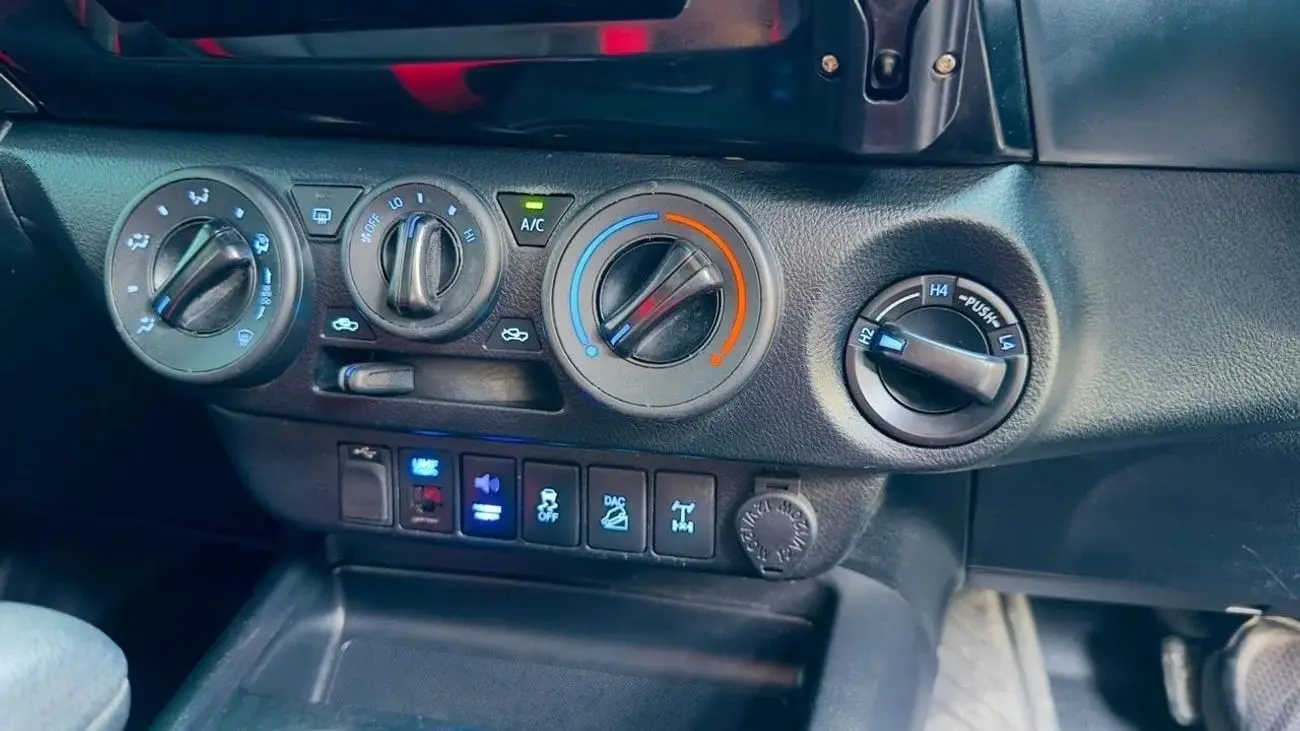 تويوتا هيلوكس 2018 2.8L