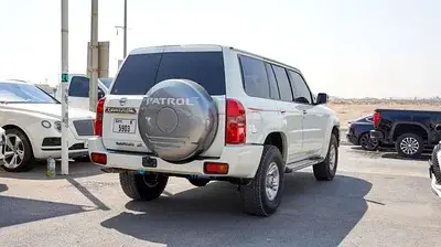Nissan Patrol Safari 2022 4.8L