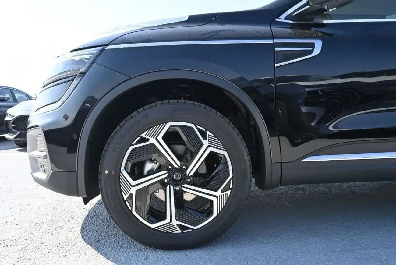 رينو كوليوس 2025 2.5L