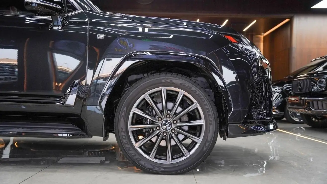 Lexus LX 2025 3.5L