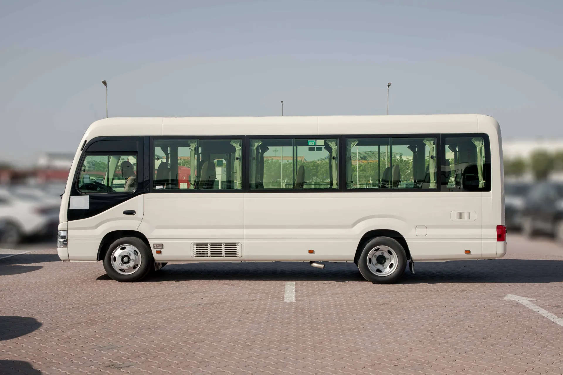 Toyota Coaster 2025 2.7L