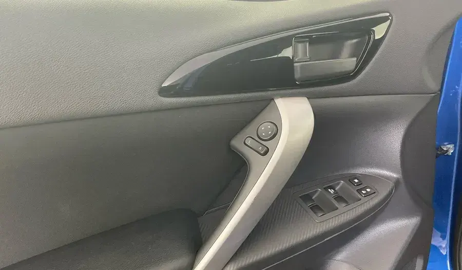 ميتسوبيشي اكليبس كروس 2023 1.5L