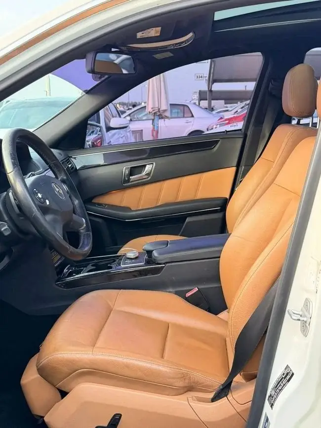مرسيدس بنز E Class 2011