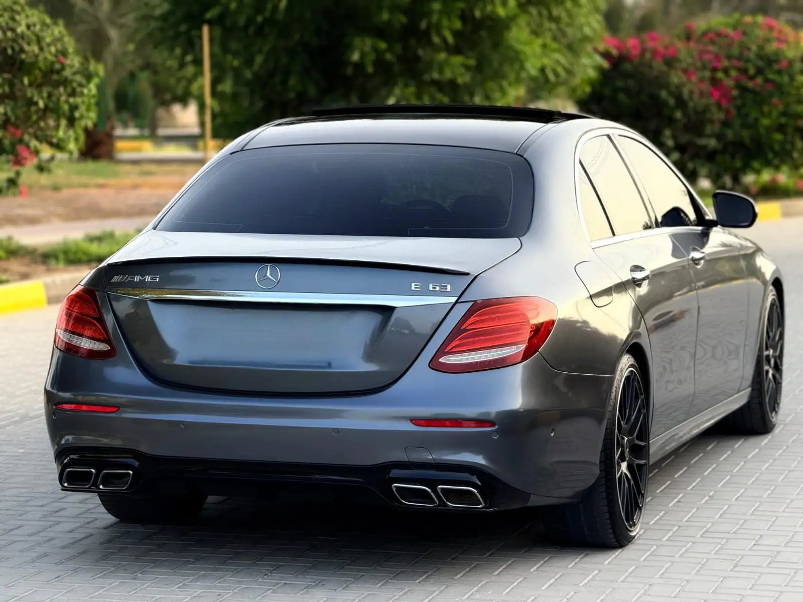 مرسيدس بنز E Class 2017 undefinedL