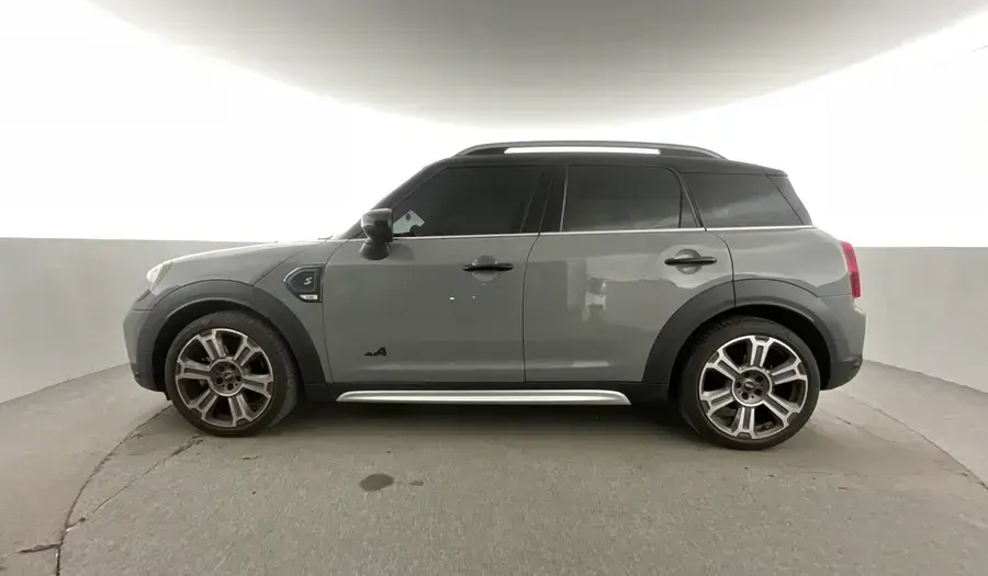 ميني كوبر كونتري مان 2023 2L