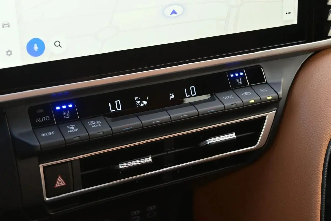 تويوتا كامري 2025 2.5L