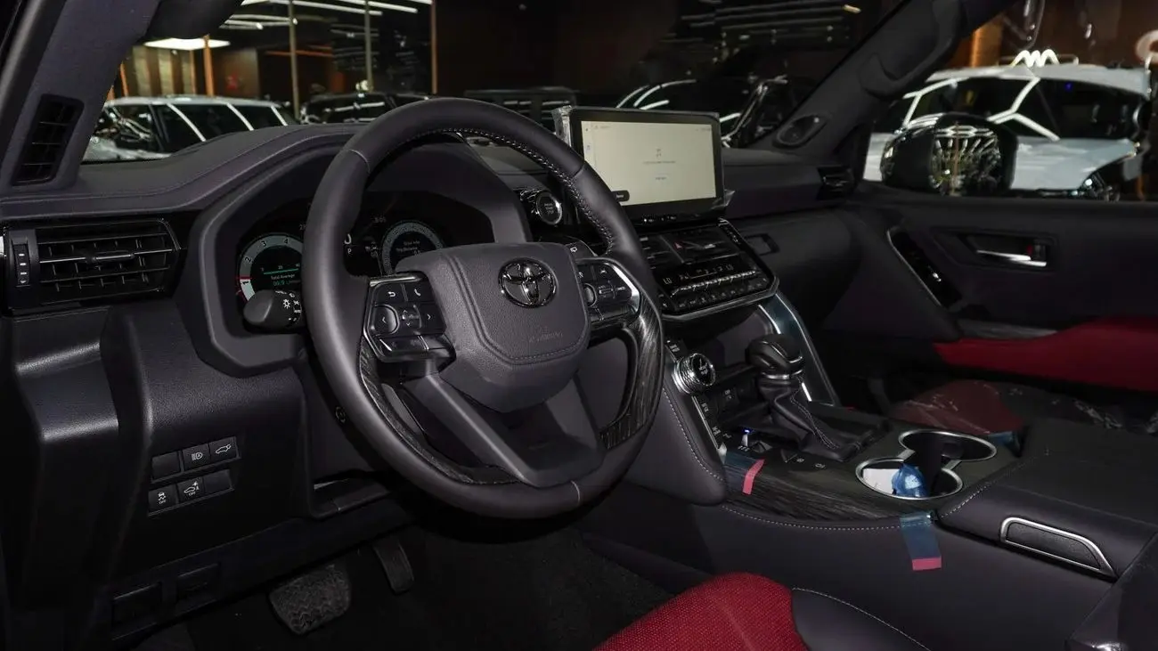 تويوتا لاند كروزر 2025 3.5L