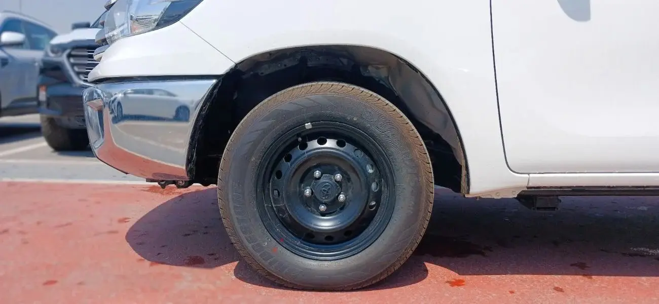 تويوتا هيلوكس 2024 2.4L