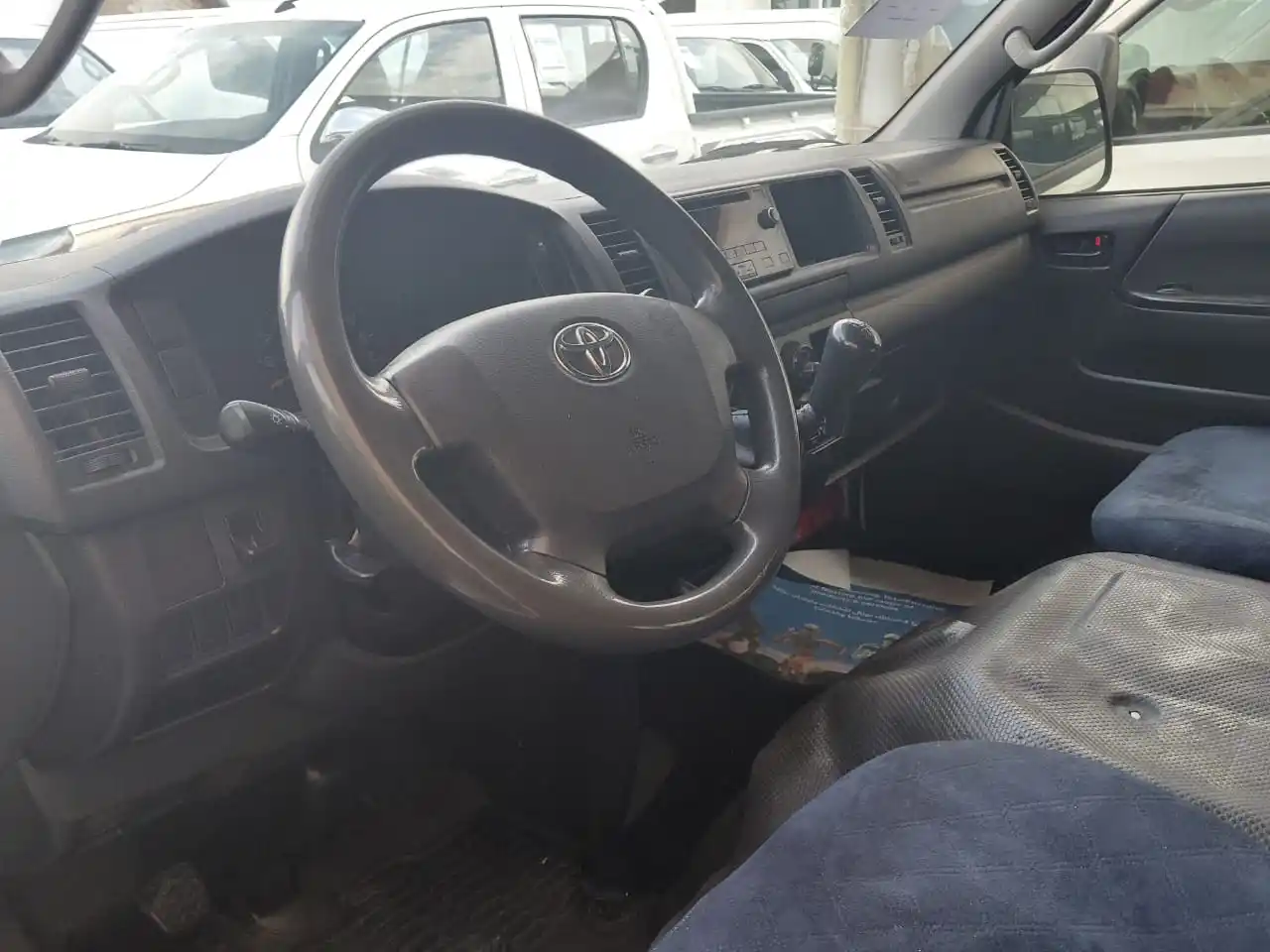 Toyota Hiace 2017 2.5L