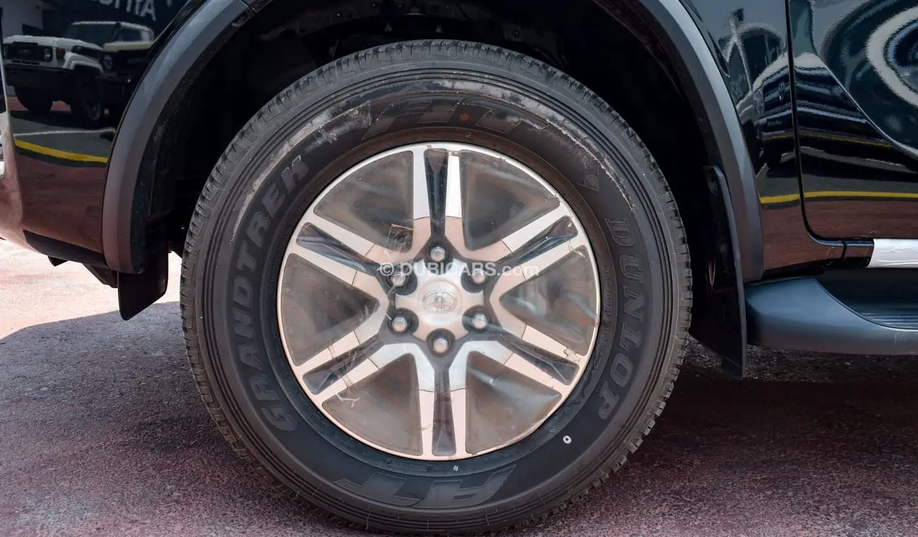 تويوتا فورتونر 2023 2.7L