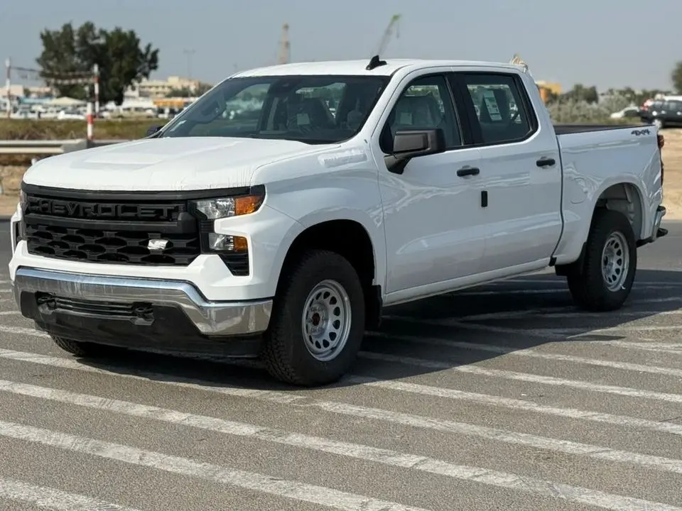 Chevrolet Silverado LD 2025