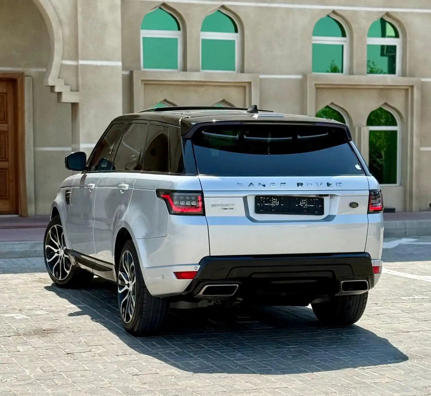 Land Rover Range Rover Sport  2018