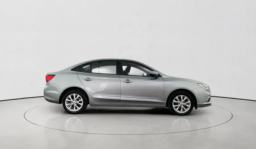 MG 5 2025
