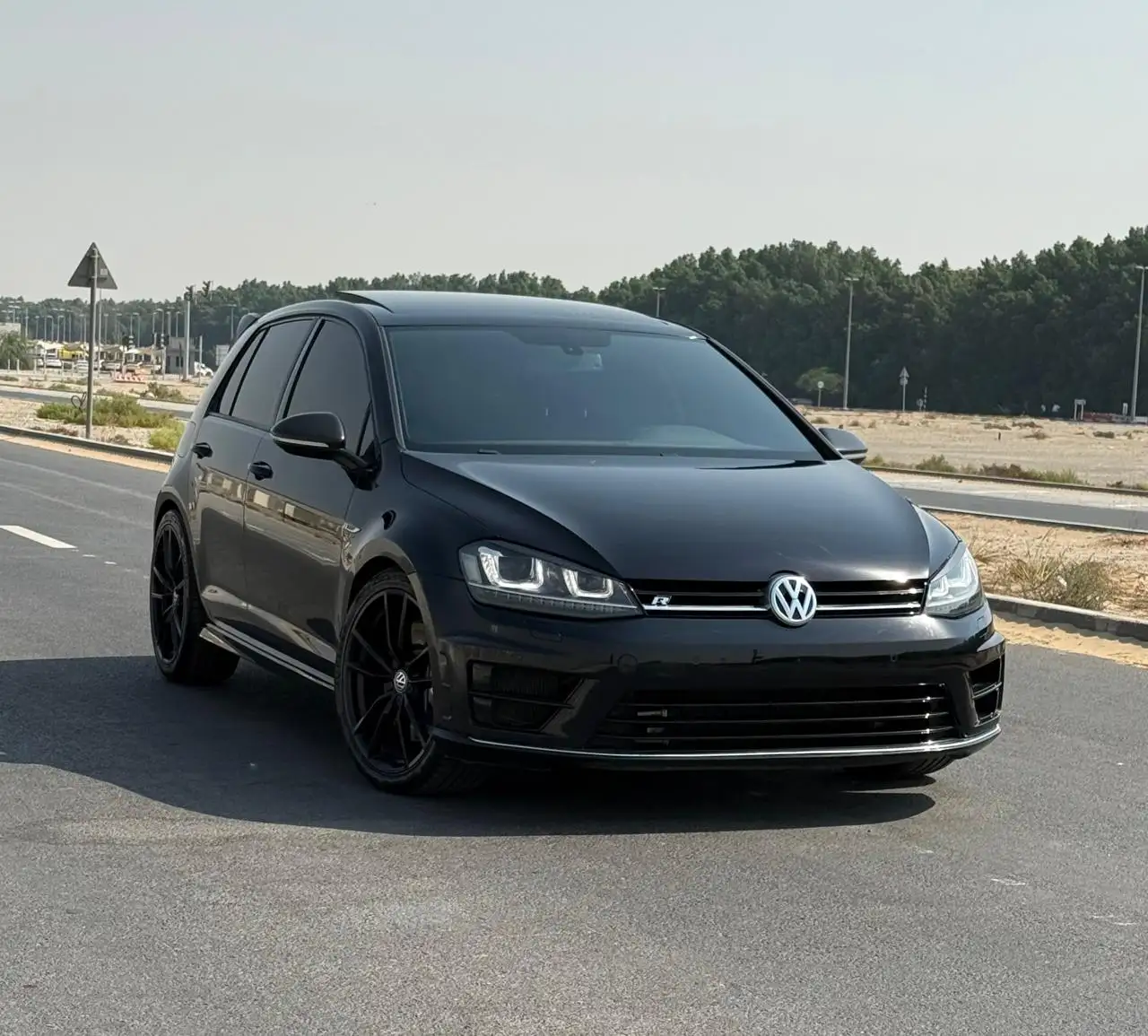 فولكس واجن جولف ار 2016