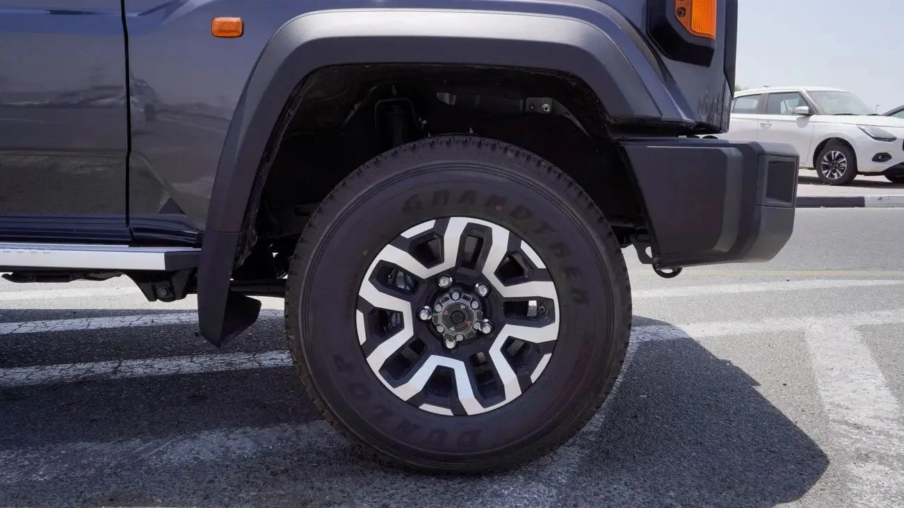 Toyota Land Cruiser 70 2025 4L