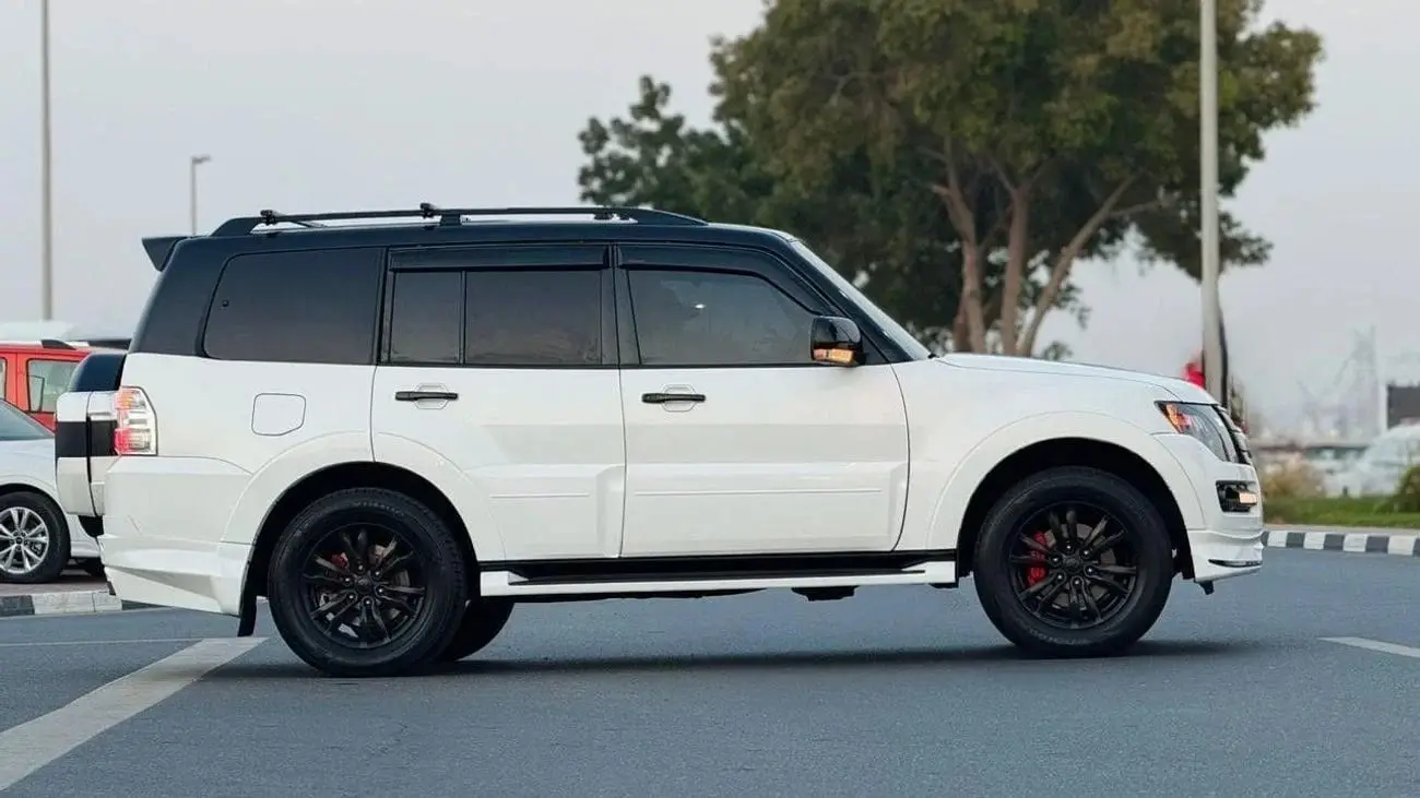 ميتسوبيشي باجيرو 2016 3.2L