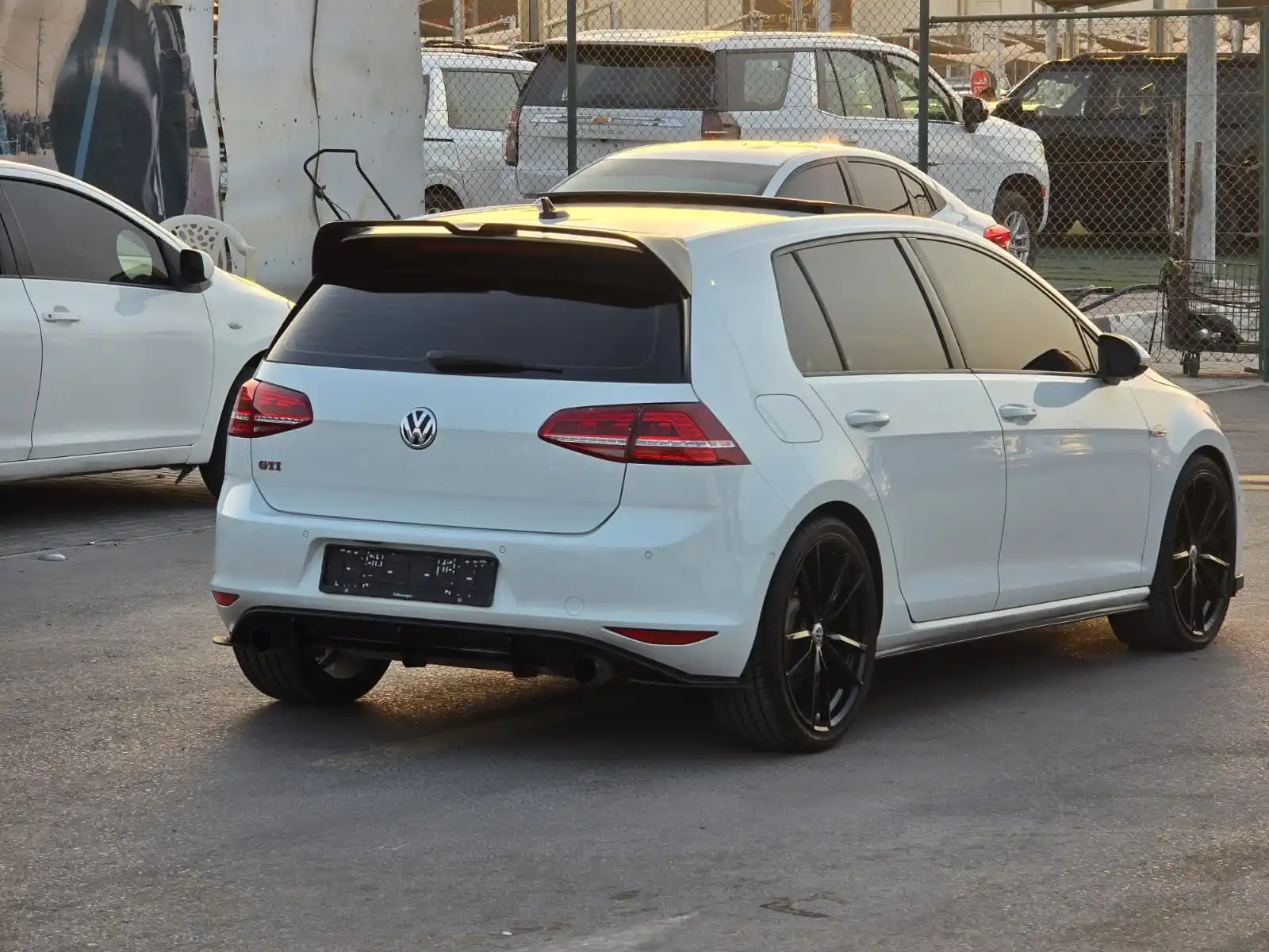فولكس واجن جولف GTI 2016