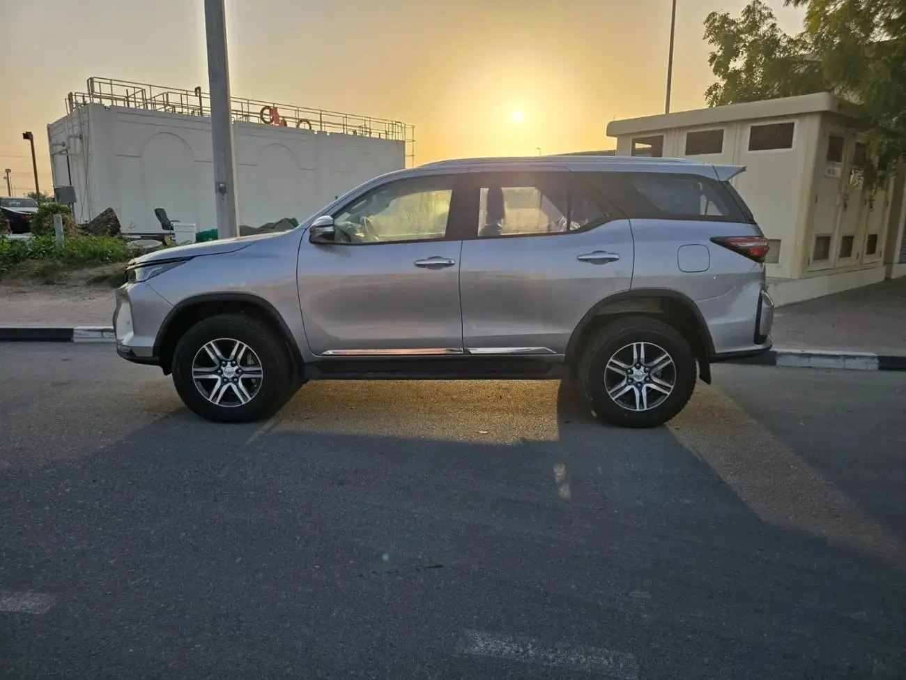 تويوتا فورتونر 2024 2.7L