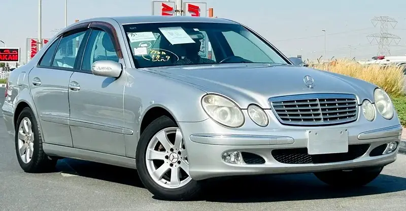 مرسيدس بنز E Class 2004 2.5L