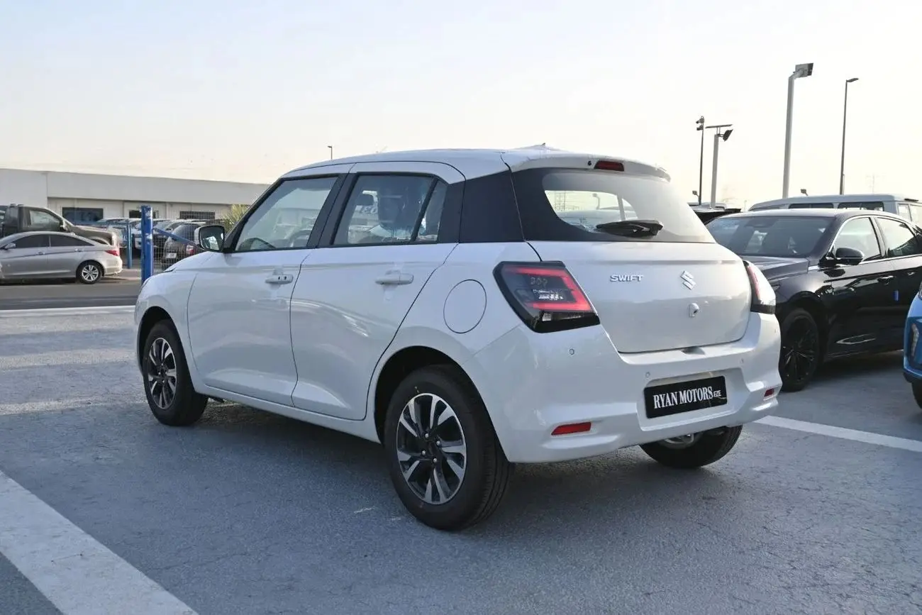 سوزوكي سويفت 2025 1.2L