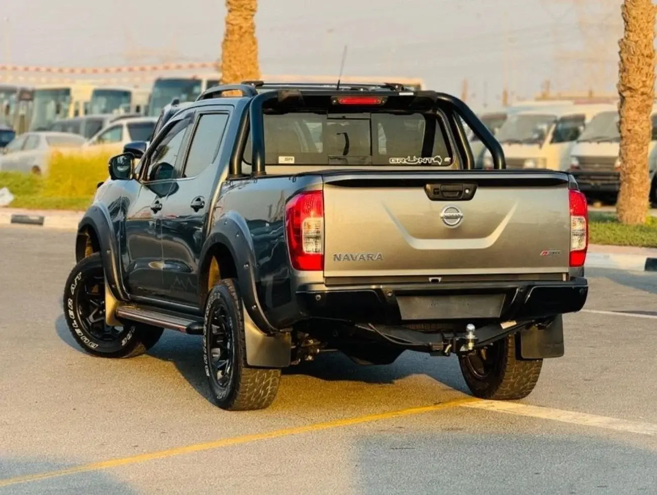 نيسان نافارا 2021 2.5L